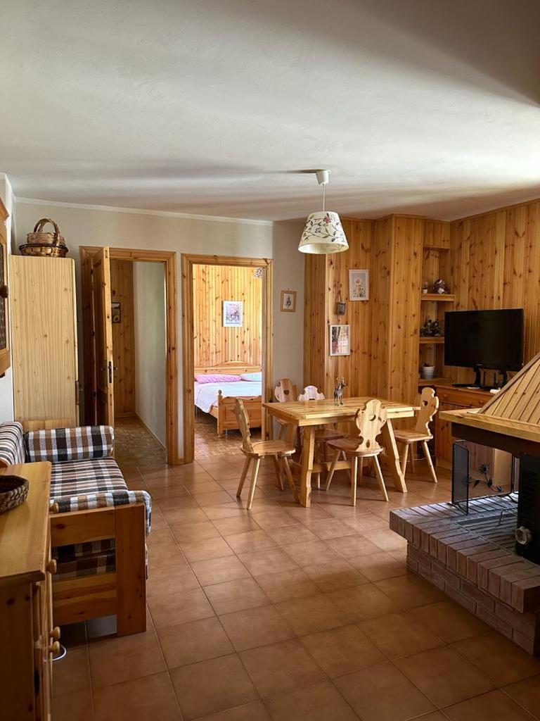 Appartamento La Casa Di Fantalegno Camigliatello Silano Esterno foto